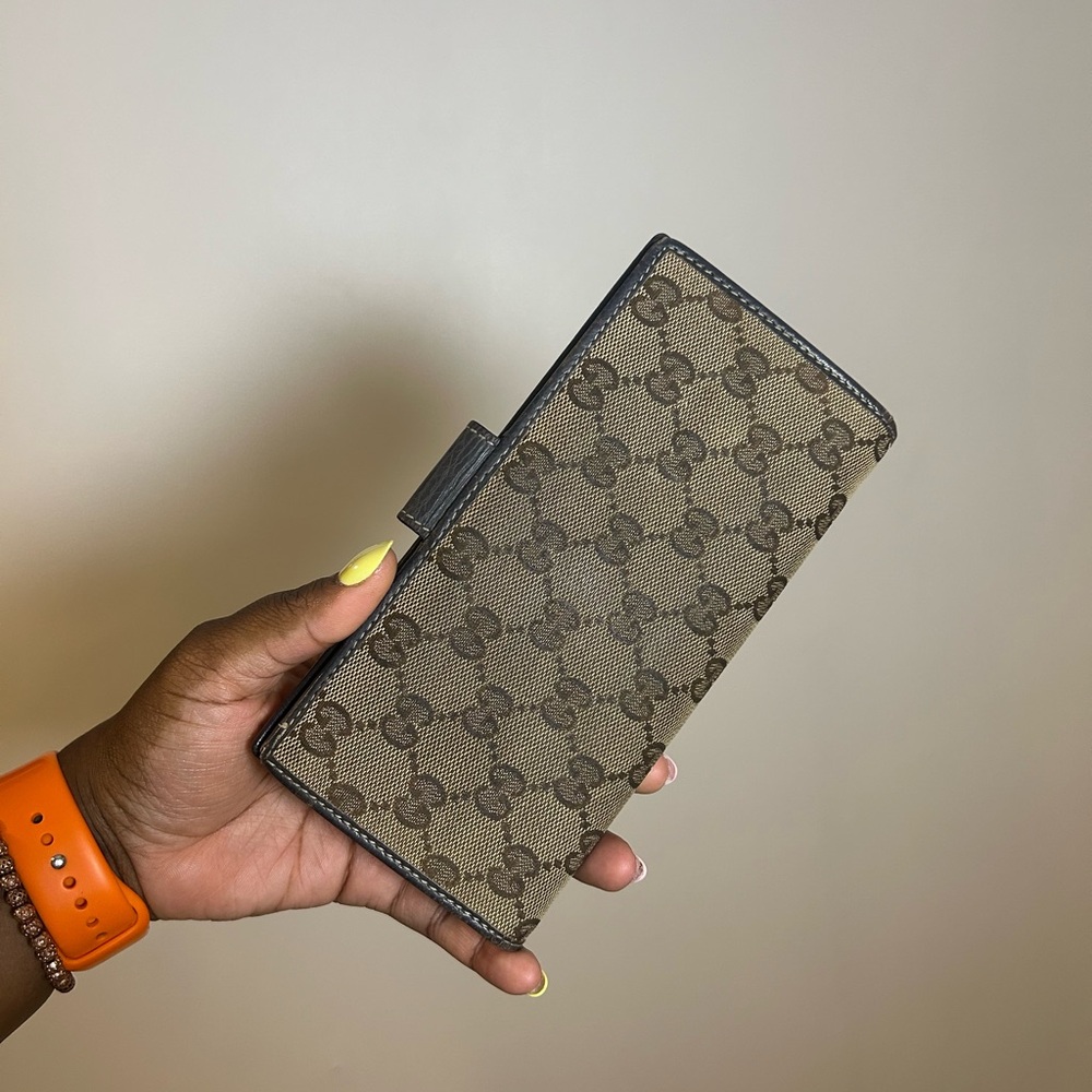 Gucci GG Canvas & Leather Continental Wallet - Picture 3 of 9